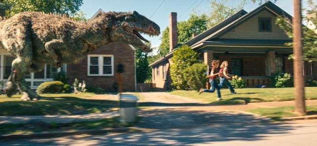 How David Robert Mitchell Built ‘The End of Oak Street’: Writing Dinosaurs, Family Tension, and ’80s Dread How David Robert Mitchell Built ‘The End of Oak Street’: Writing Dinosaurs, Family Tension, and ’80s Dread