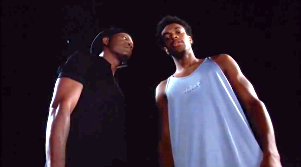 Trunk shot of Samuel L. Jackson and Chris Tucker (as Beaumont Livingston)