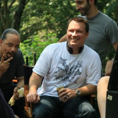 Ice T and Mick Betancourt on the set of Law & Order: SVU (photo: Michael Parmelee)