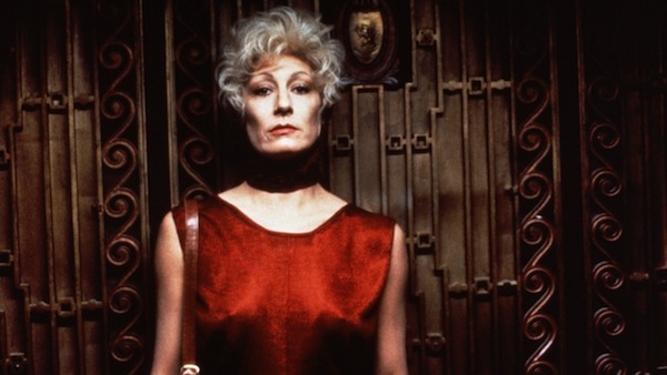 Anjelica Huston as Lilly Dillon in The Grifters
