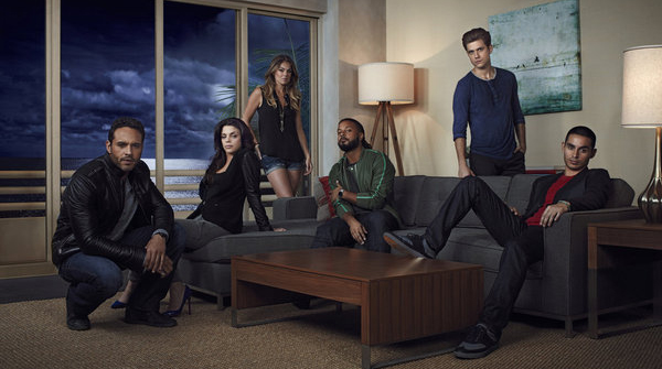 Graceland Season 1 cast (Photo by: James Minchin III/ USA Network)