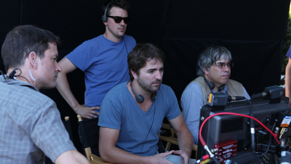 Director David jung (center)