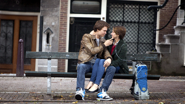 Shailene Woodley as Hazel and Ansel Elgort as Gus in The Fault in Our Stars