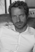 “Unmasking Versus Sensation.” Tom Rob Smith On ‘American Crime Story: The Assassination of Gianni Versace’