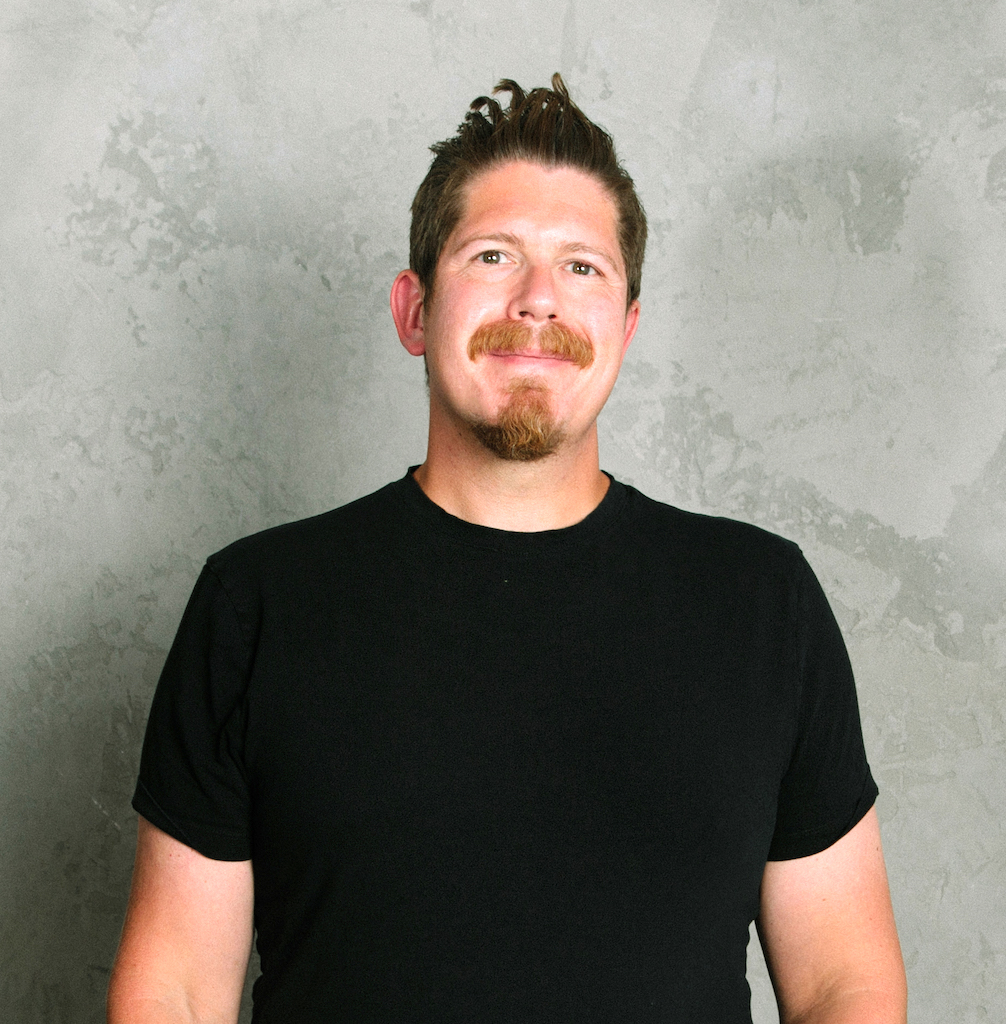 “A Russian Undercover Family Drama” Eric Pearson Talks ‘Black Widow’