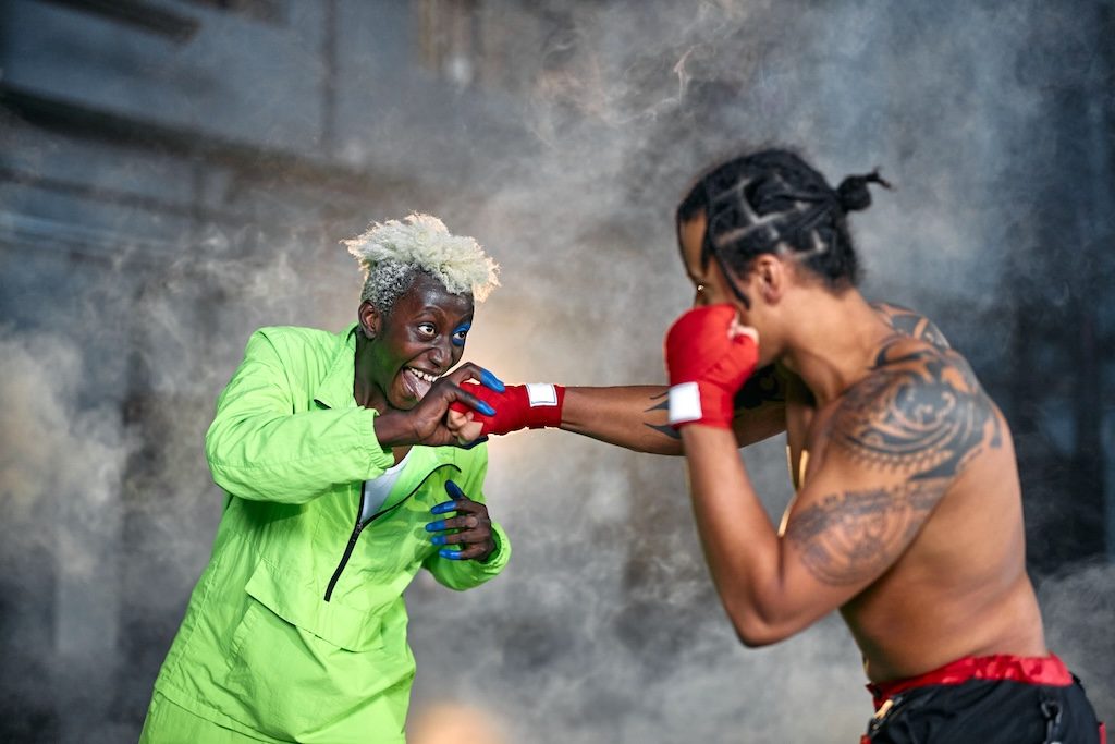 funny boxing scene